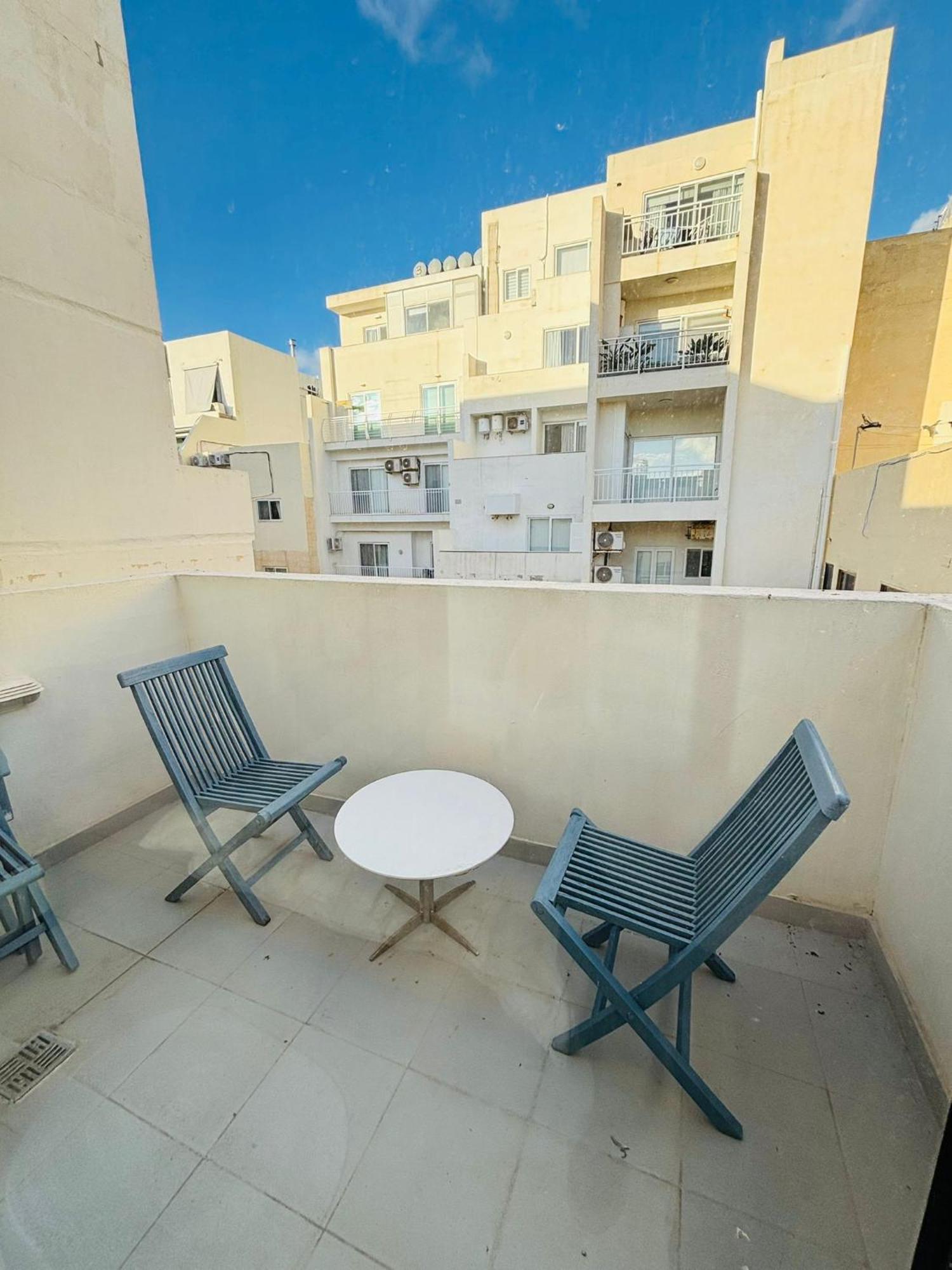 Beautiful Penthouse In Selima Apartament *
